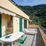 Monterosso View 5 Terre